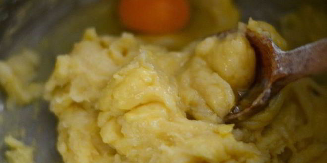 Рецепт закусочных профитролей со сливочно-лососевым крем-муссом