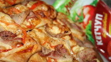 Рецепт Закусочных слоек с беконом