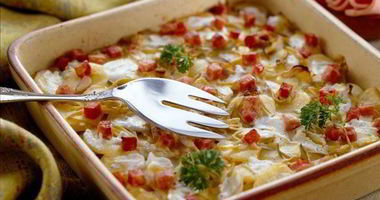 Рецепт Луковой запеканки с ветчиной