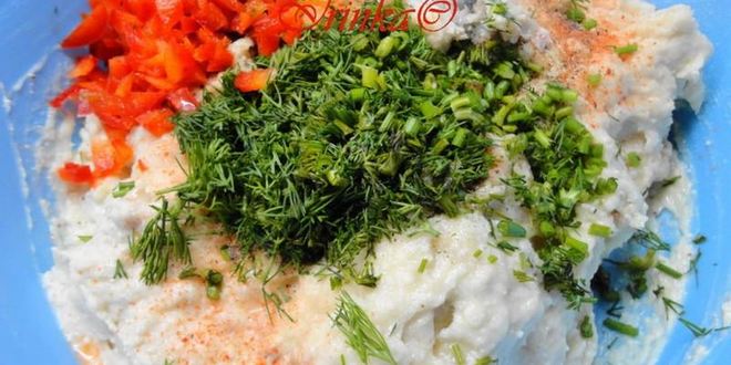 Рецепт мини-запеканок из куриного филе с творогом