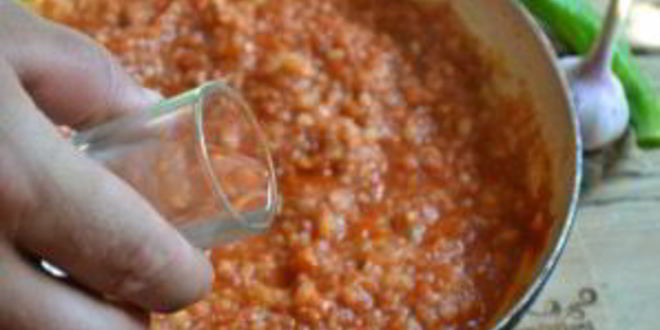 Рецепт аджики из кабачков с помидорами