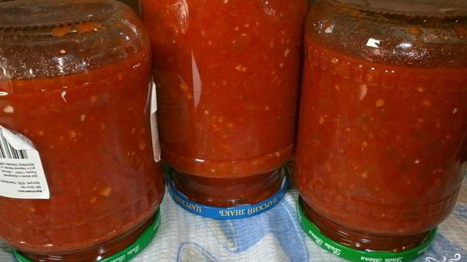 Рецепт аджики из перца и чеснока на зиму