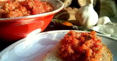 Рецепт Аджики из помидоров и чеснока на зиму