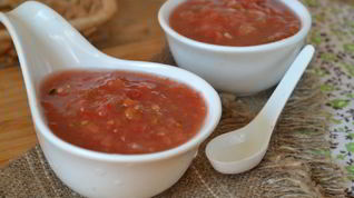 Рецепт Аджики с хреном и помидорами на зиму