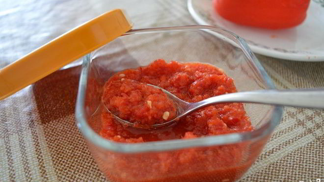 Рецепт аджики с хреном на зиму с варкой