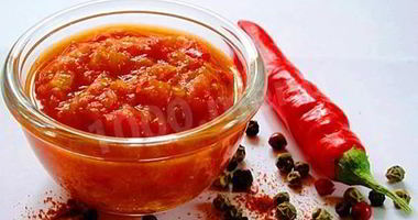 Рецепт Ароматной аджики с яблоками