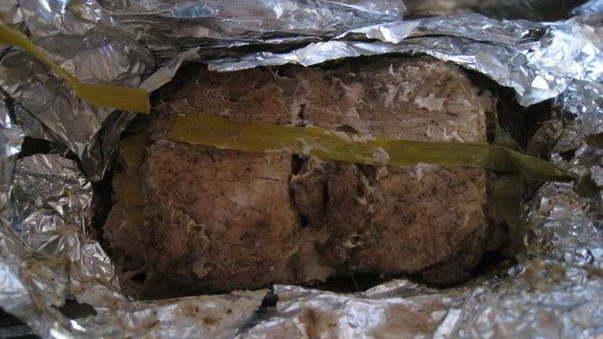 Рецепт печеного мяса в аджике