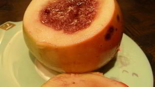 Рецепт Запеченных яблок с клюквенным джемом, кокосом и лимончелло