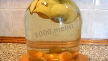 Рецепт Компота из абрикосов и яблок