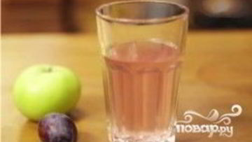 Рецепт Компота из слив и яблок