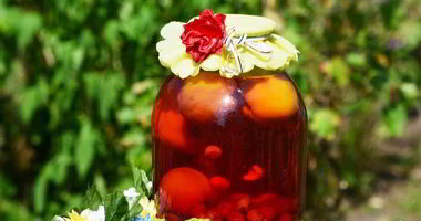 Рецепт Компота из вишни и малины