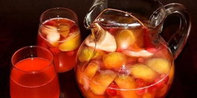 Рецепт Компота из яблок и груш