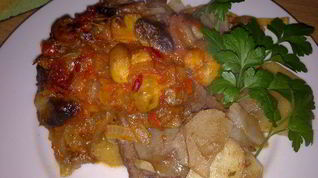 Рецепт Баранины, запеченой под острым соусом из лечо