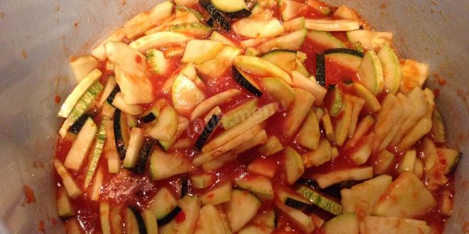 Рецепт лечо с кабачками и кетчупом на зиму