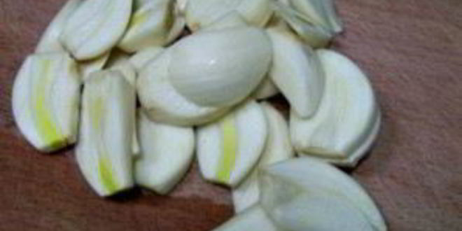 Рецепт капусты маринованной с чесноком и свеклой