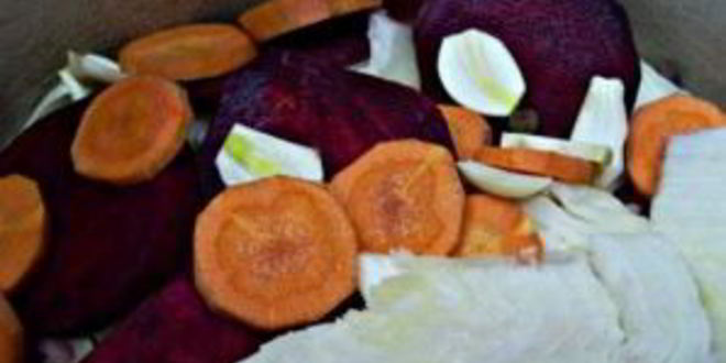 Рецепт капусты маринованной с чесноком и свеклой