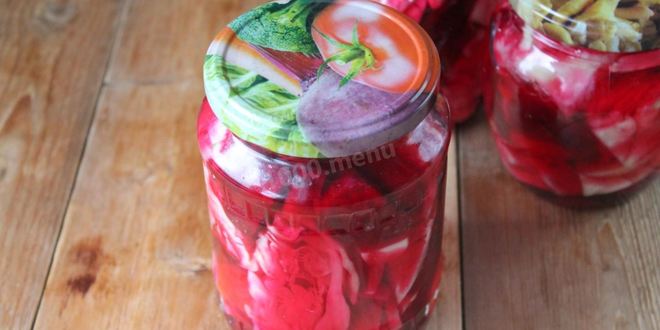 Рецепт маринованной капусты со свеклой на зиму