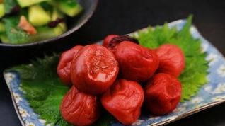 Рецепт Пряных маринованных слив на зиму