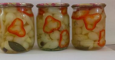 Рецепт Стерилизованного маринованного мелкого лука