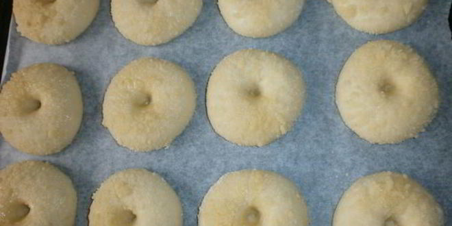 Рецепт булочек с повидлом и штрейзелем