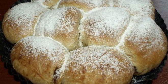 Рецепт булочек с яблочным повидлом