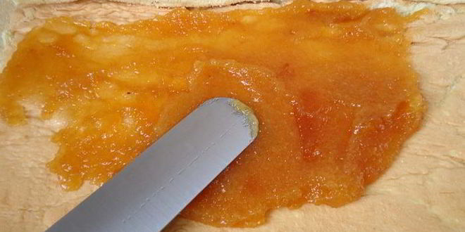 Рецепт рулета с яблочным повидлом