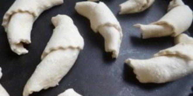 Рецепт рулетиков из творожного теста с повидлом