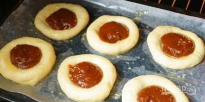 Рецепт теста для ватрушек с повидлом