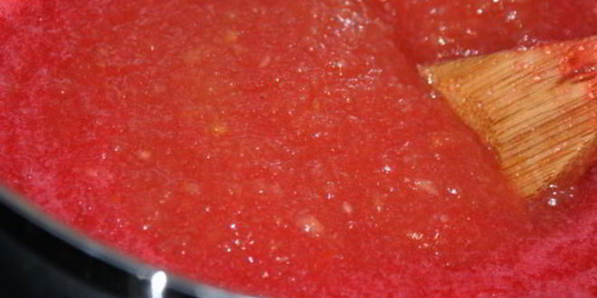 Рецепт яблочного повидла с красной смородиной