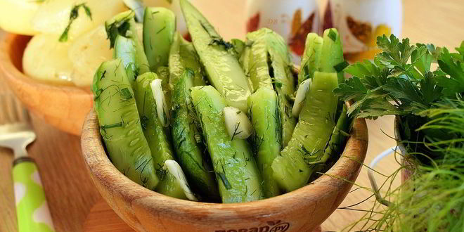 Рецепт Быстрых огурцов малосольных в пакете