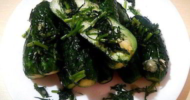 Рецепт Малосольных огурцов в минералке