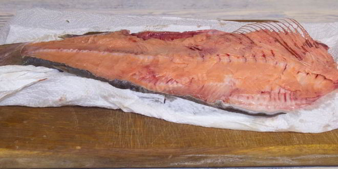 Рецепт слабосоленой горбуши под семгу