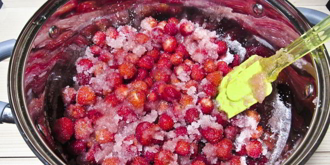 Рецепт клубнично-бананового варенье