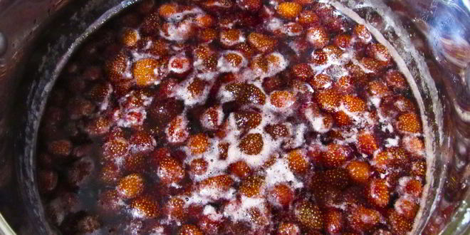 Рецепт клубнично-бананового варенье