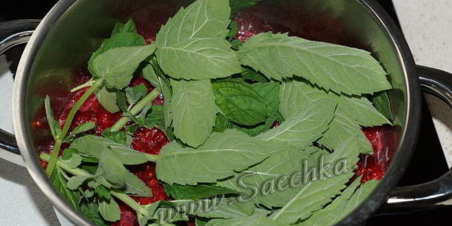 Рецепт малинового варенья с мятой