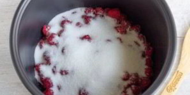 Рецепт малинового варенья в мультиварке