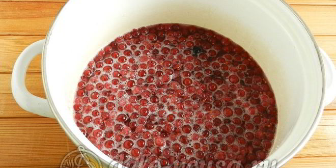 Рецепт варенья из красной смородины на зиму