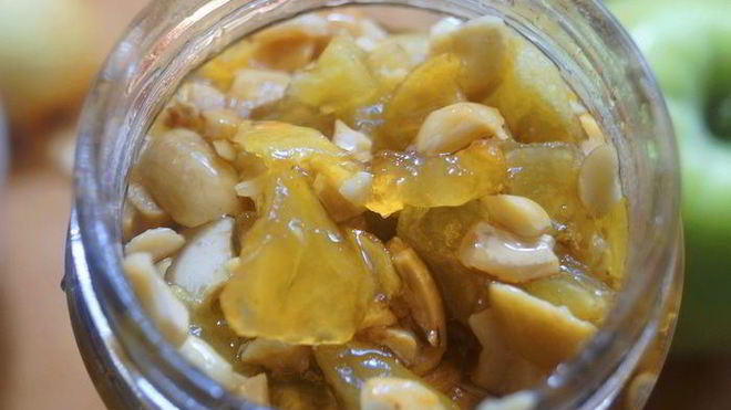 Рецепт яблочного конфитюра с орехами