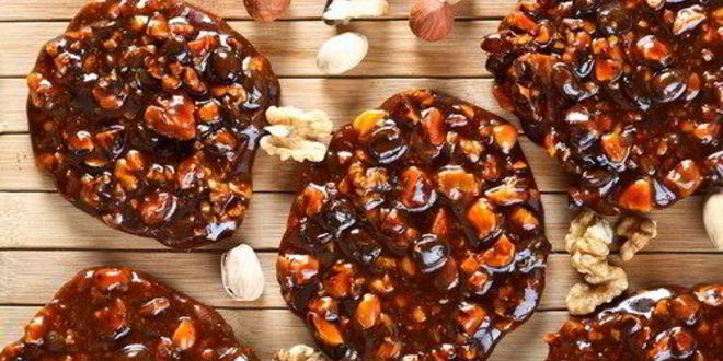 Рецепт Жареных орехов в медовой глазури и индийских специях