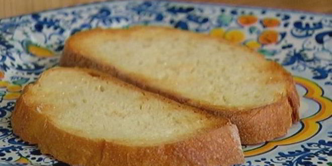 Рецепт брускетты с помидорами-гриль и артишоками