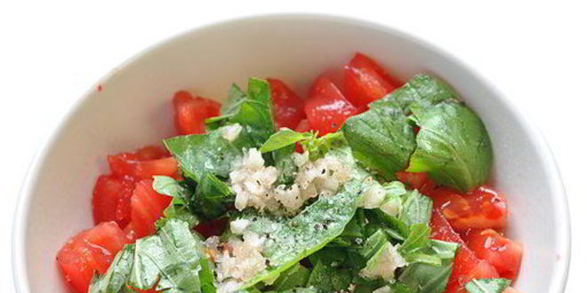 Рецепт брускетты с помидорами и базиликом