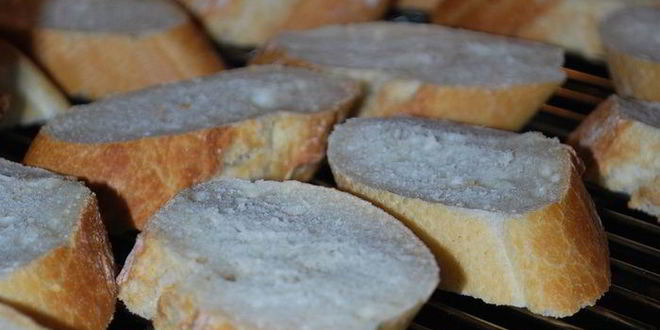 Рецепт брускетты с помидорами