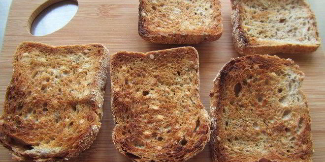 Рецепт брускетты с цукини, зеленым луком и беконом