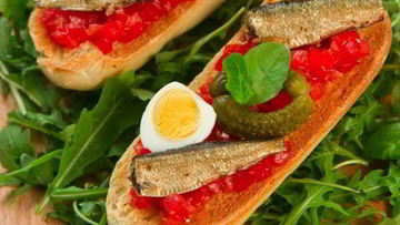 Рецепт Брускетты со шпротами