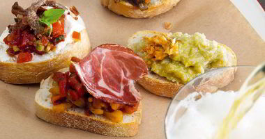 Рецепт Брускетт с разными начинками