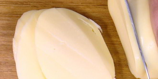 Рецепт бутербродов с курицей, моцареллой и красным песто