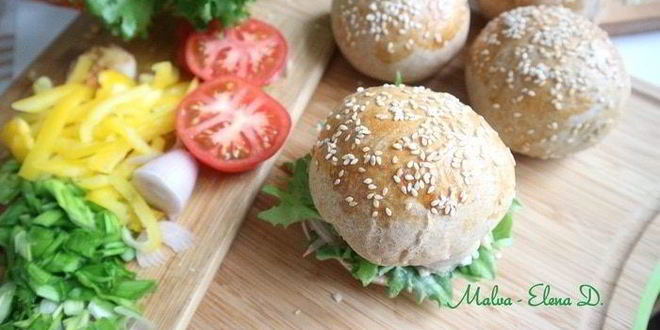 Рецепт бургера с креветками и голубым сыром