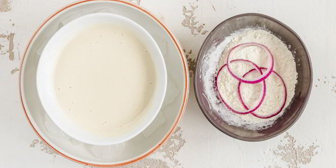 Рецепт классического бургера с луком фри