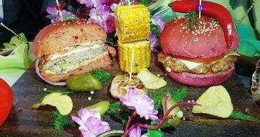 Рецепт Розового бургера с нежнейшей котлетой