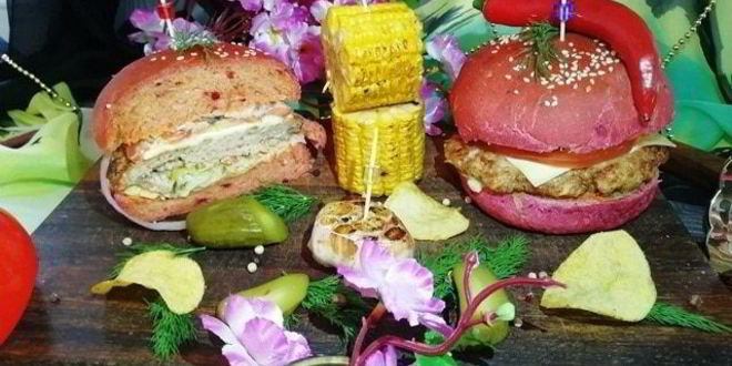 Рецепт Розового бургера с нежнейшей котлетой